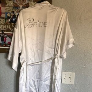Bride robe